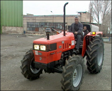 Archut village in Armenia receives new agricultural machinary